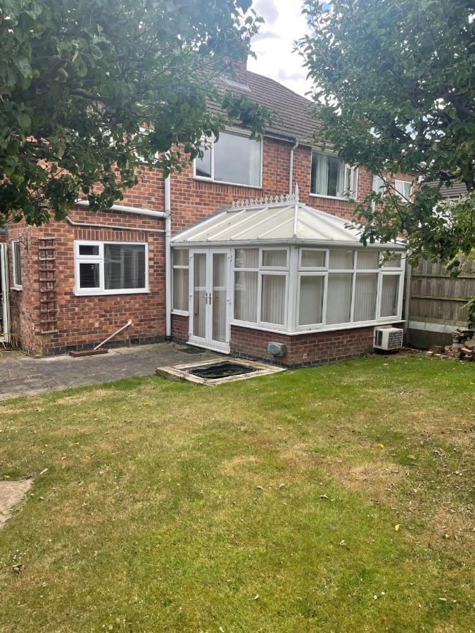 5 Bed House, 32 Tutbury Avenue, Cannon Park, Coventry, Cv4 7Bjヴィラ エクステリア 写真